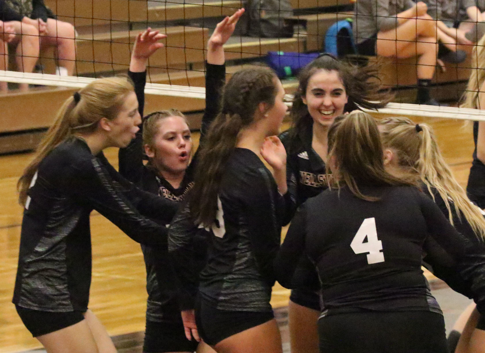 Wellsville, C-R, GV/B advance to semifinals